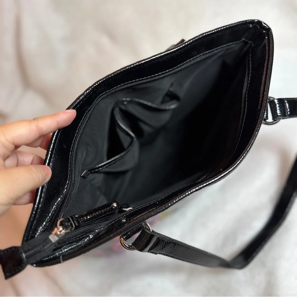 NINE & Co Black Beautiful Floral Women’s Shoulder Bag Purse Tote, Zipper Closure